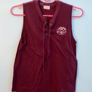 sleeveless top